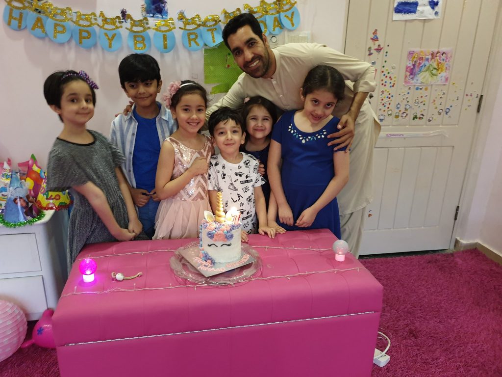 Umar Gul Adorable Pictures With His Kids