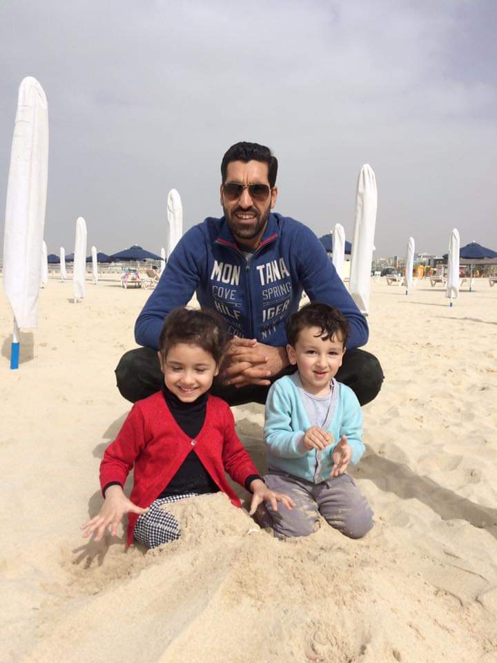 Umar Gul Adorable Pictures With His Kids