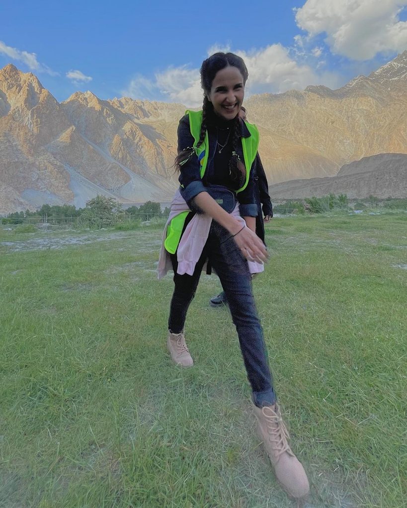 Anoushay Abbasi Vacationing In Hunza- Beautiful Pictures