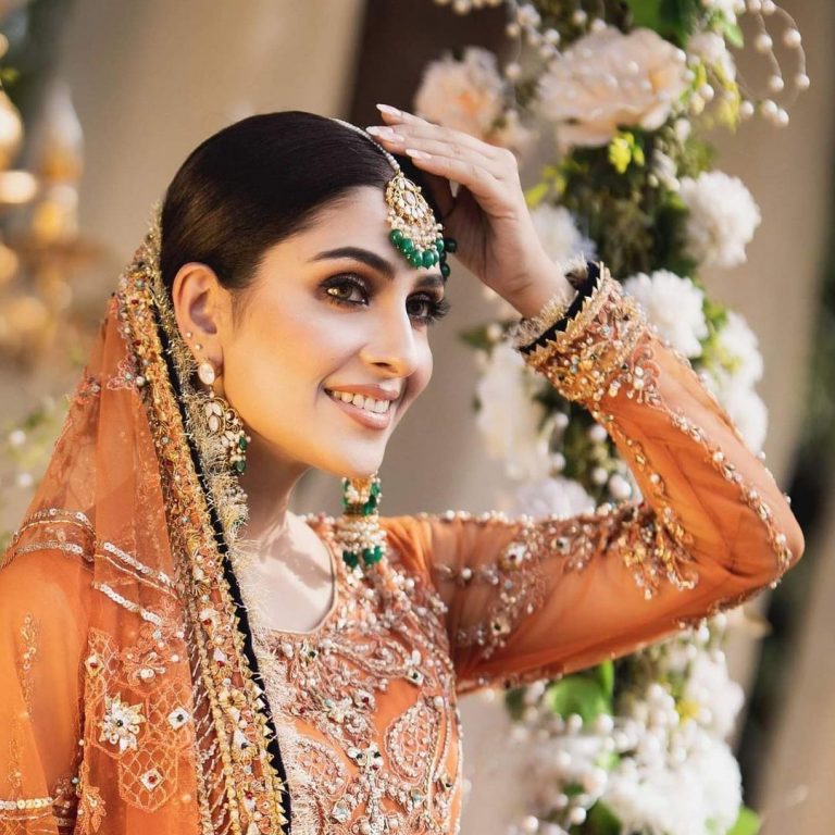 Ayeza Khan Looks Alluring In Her Latest Bridal Shoot Reviewitpk 9942