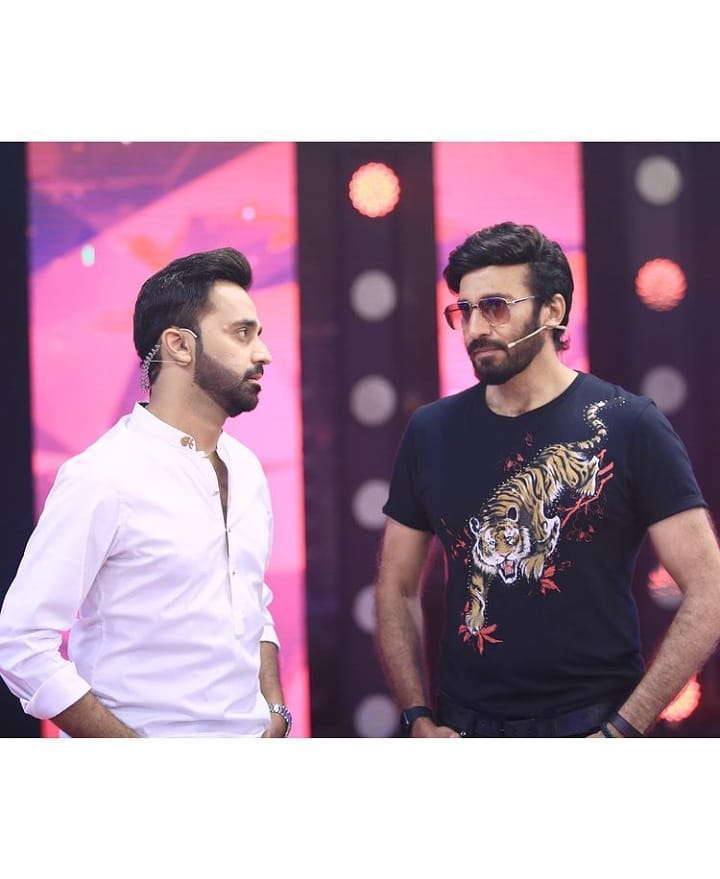 Faysal Quraishi And Aijaz Aslam At The Set Of "Har Lamha Purjosh"