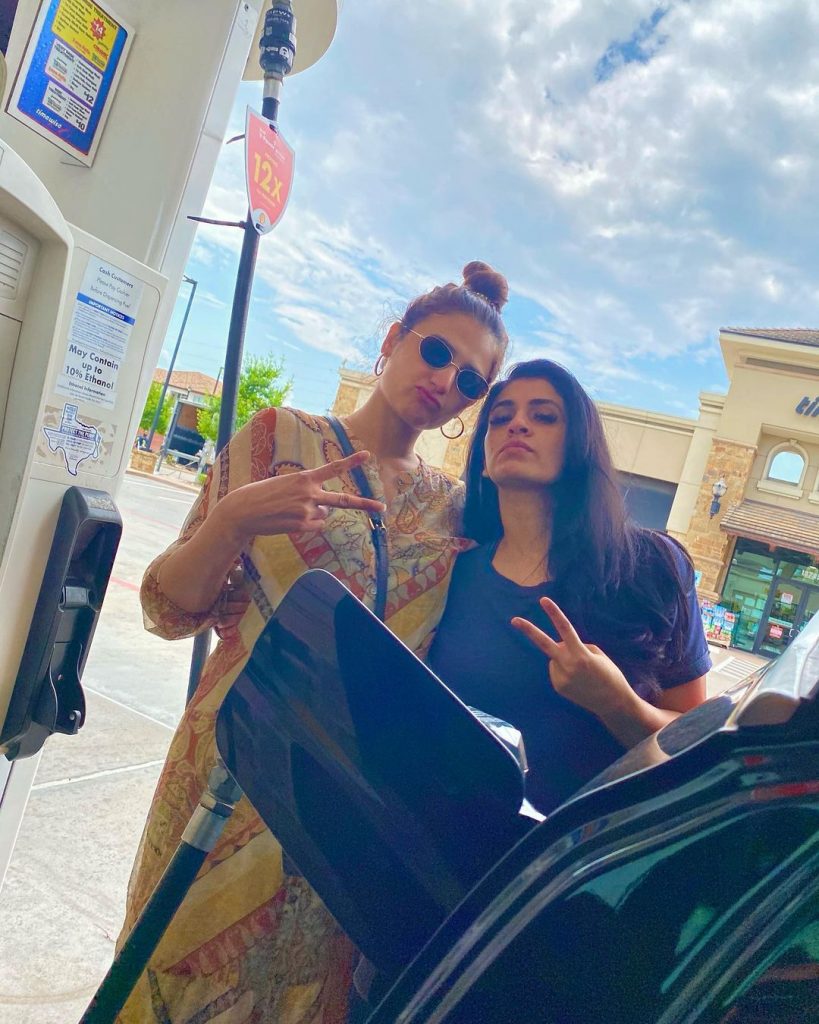 Hira Mani Vacationing In Texas- Beautiful Pictures