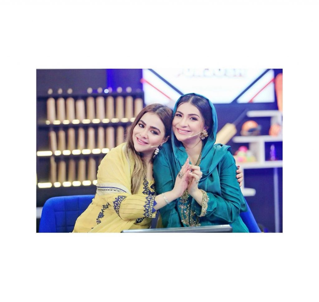 Humaima Malik And Dua Malik At The Set Of "Har Lamha Purjosh"