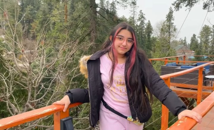 Javeria Saud Vacationing In Nathia Gali-Beautiful Video