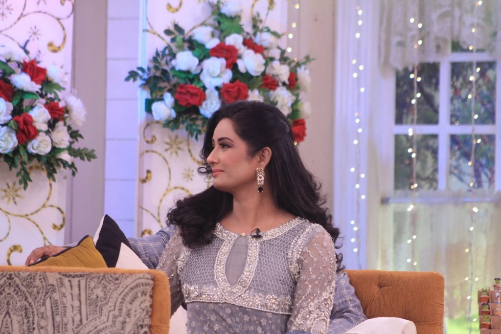 Jia Ali With Husband Imran Idrees At Good Morning Pakistan