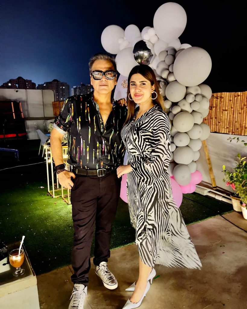 Inside Kubra Khan's Adorable Birthday Party With Close Friends
