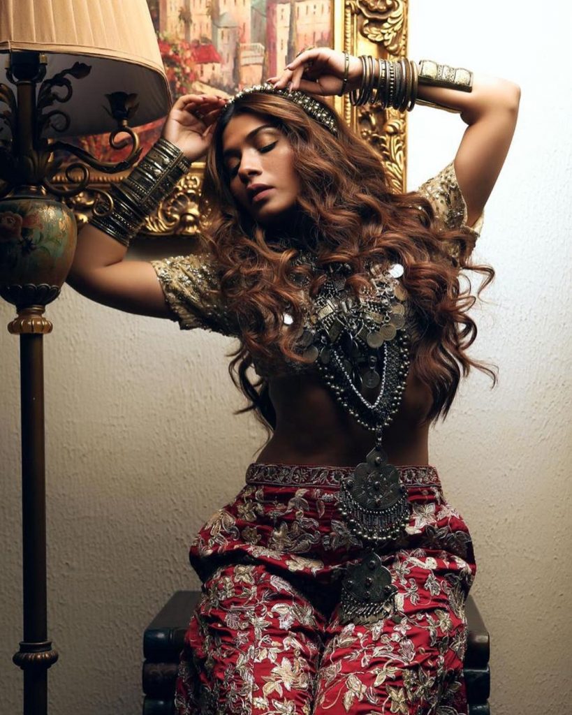 Mahi Baloch Sizzles In Her Latest Fashion Shoot