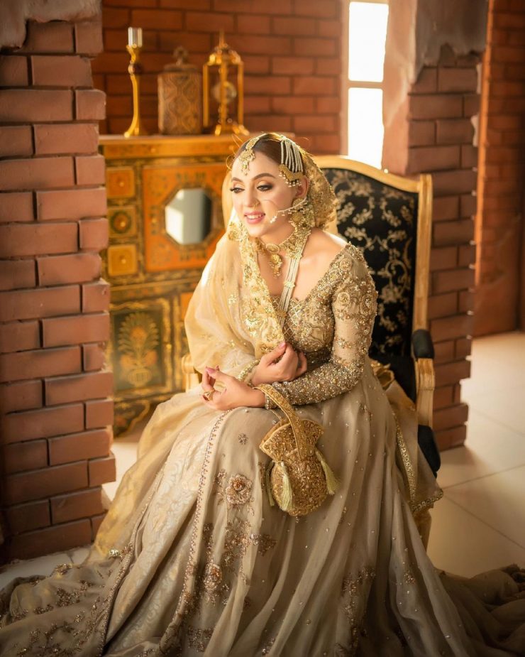 Gorgeous Maryam Noor Makes A Stunning Bride In Her Latest Shoot ...