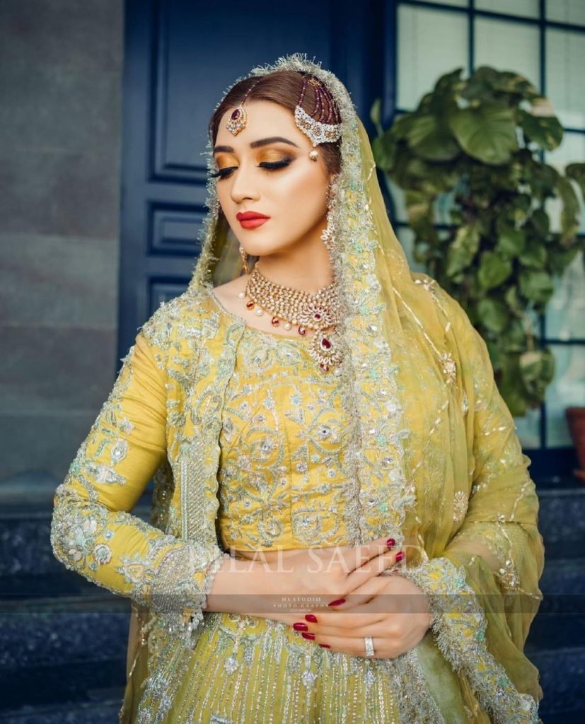 Momina Iqbal Makes A Style Statement In Her Latest Bridal Shoot