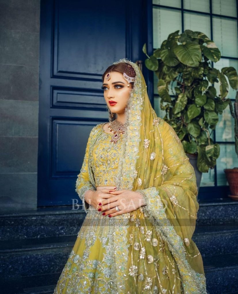 Momina Iqbal Makes A Style Statement In Her Latest Bridal Shoot