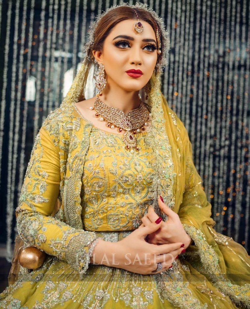 Momina Iqbal Makes A Style Statement In Her Latest Bridal Shoot