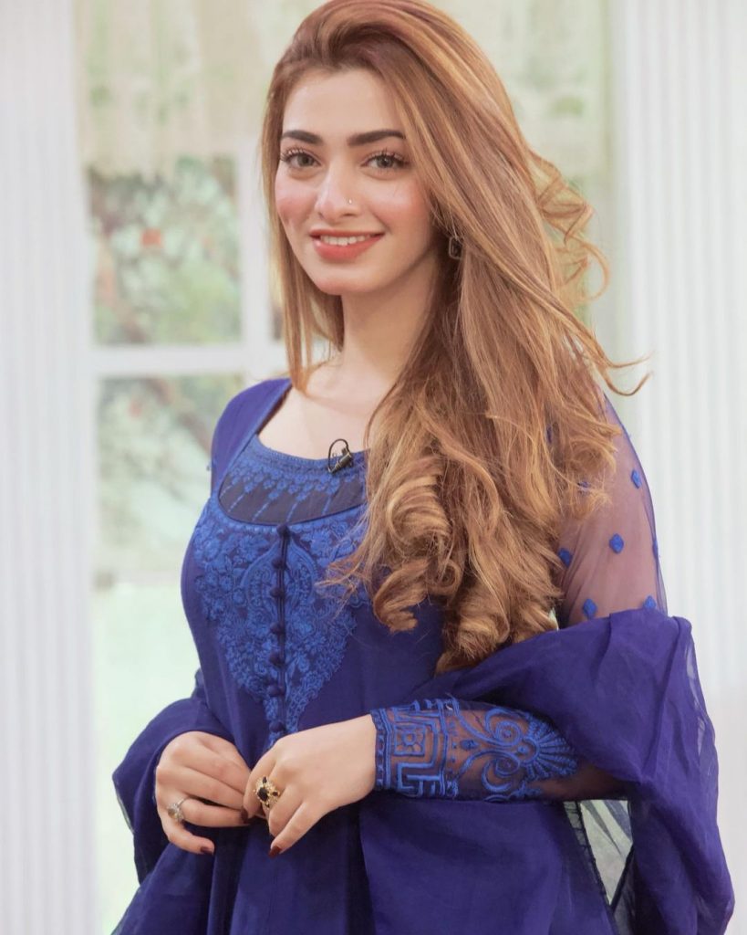 Latest Beautiful Pictures Of Actress Nawal Saeed