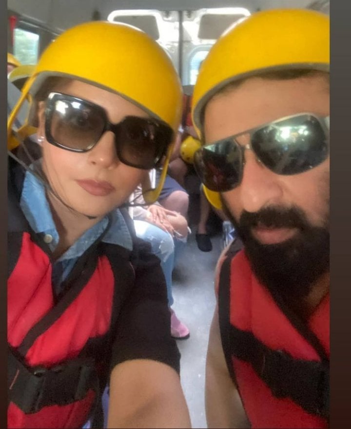 Latest Vacation Pictures Of Nida And Yasir From Antalya Turkey