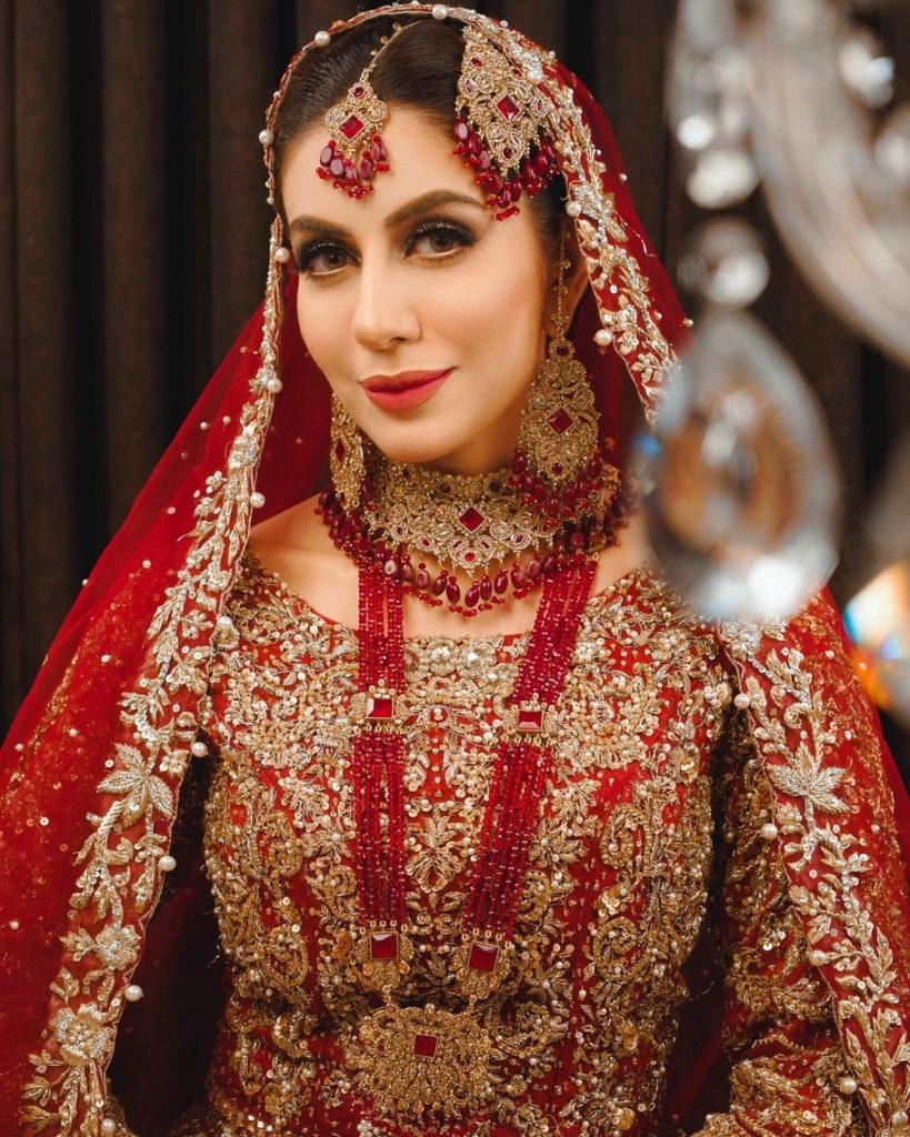 Sadia Faisal Is Every Bride's Dream In A Red Bridal Ensemble