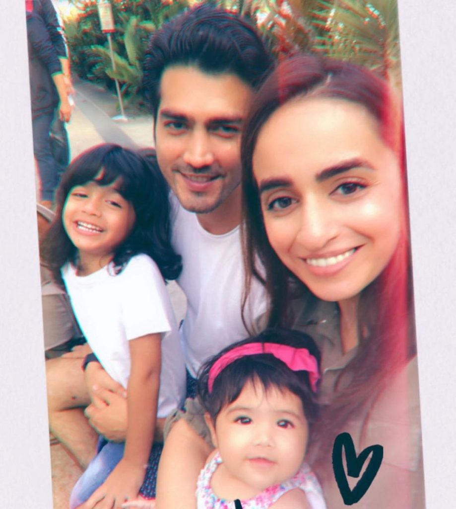 Shahzad Sheikh With His Family-Adorable Pictures