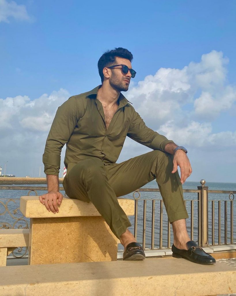 Beachy Photos Of Shahzad Noor Are Giving Us Luxurious Vacation Vibes