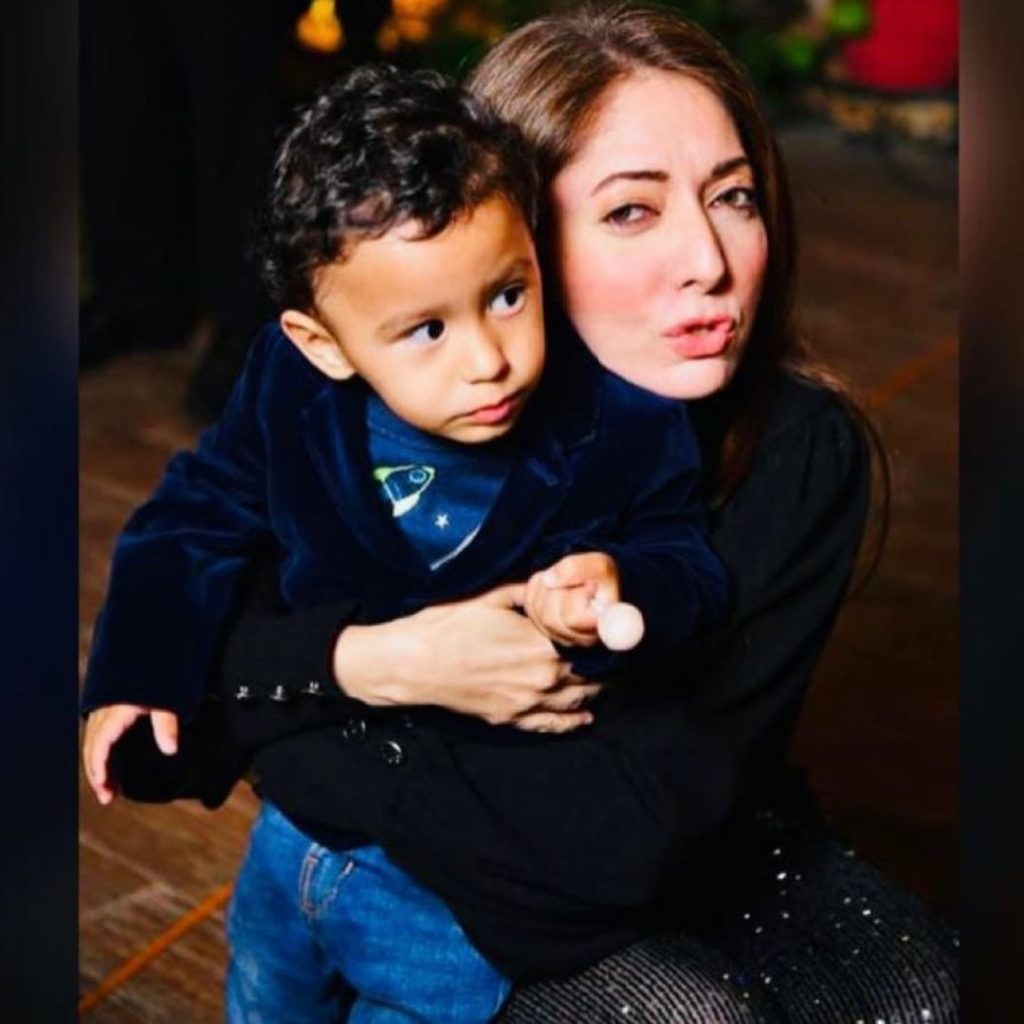 Sharmila Farooqi With Her Adorable Son - Pictures