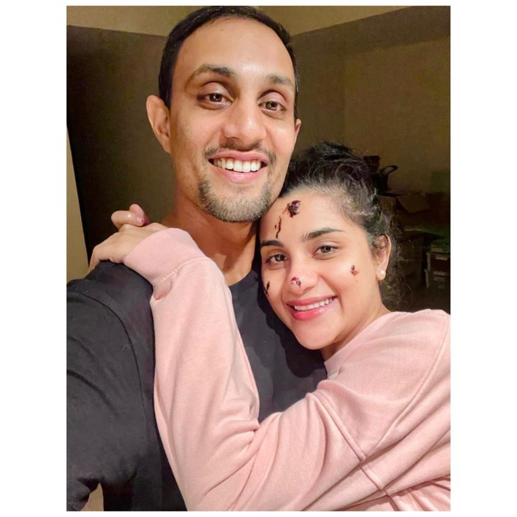 Sohai Ali Abro Shares Adorable Pictures With Her Husband