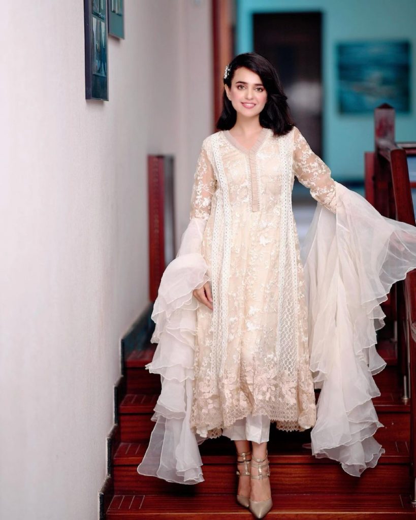 Sumbul Iqbal Perfectly Acing Festive Looks