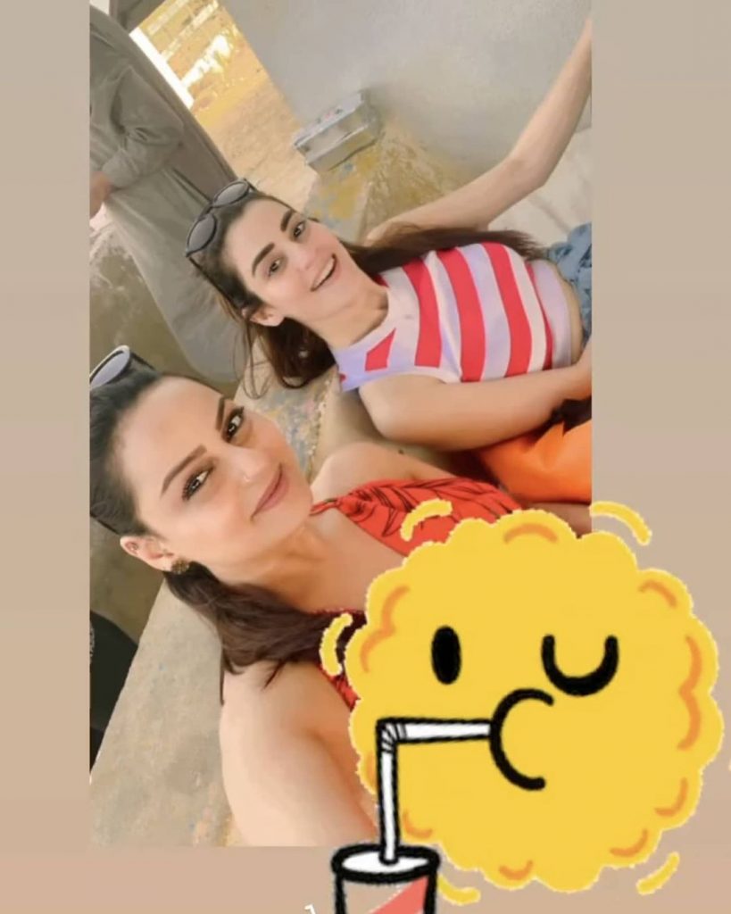 Ushna Shah And Juveria Abbasi Having Fun At The Beach