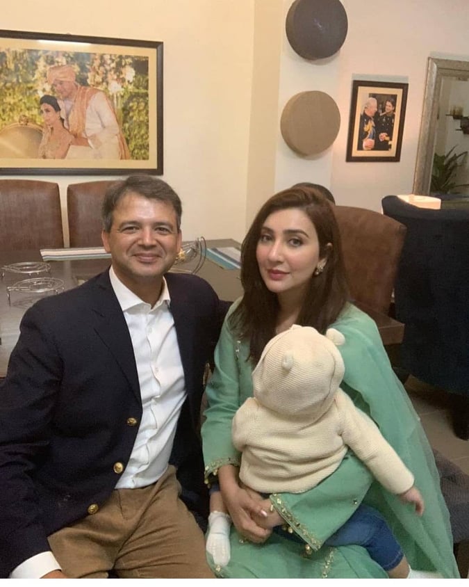 Adorable Pictures Of Aisha Khan With Her Daughter Mahnoor Uqbah Malik