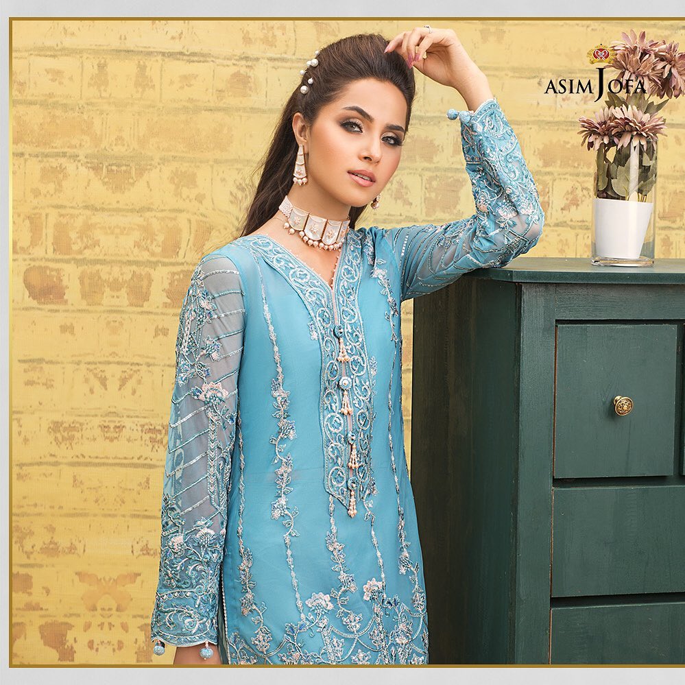 Asim Jofa's Latest Chiffon Collection Featuring Famous Pakistani Celebrities