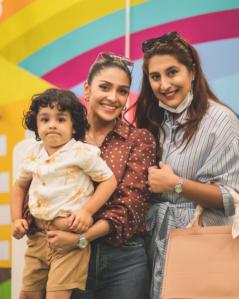 Ayeza Khan Had A Day Out With Kids