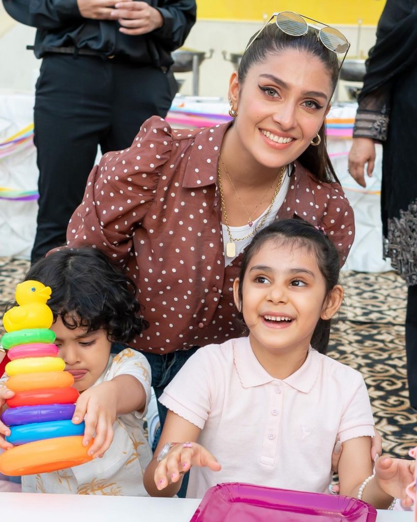 Ayeza Khan Had A Day Out With Kids