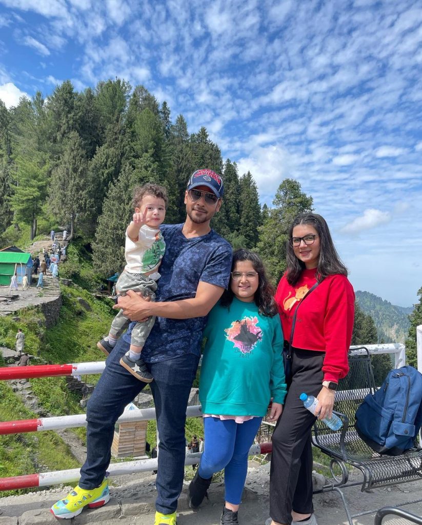 Faysal Quraishi And Family Enjoying Vacations In Swat