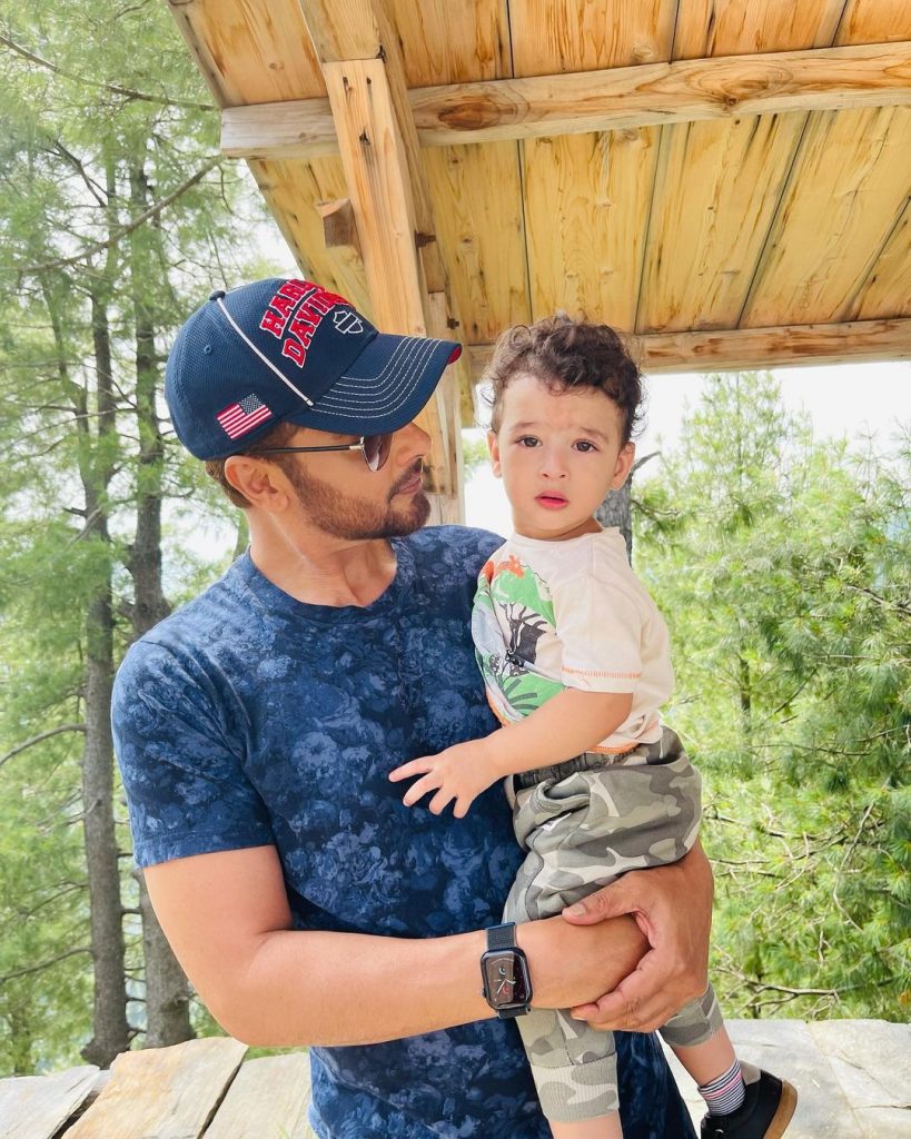 Faysal Quraishi And Family Enjoying Vacations In Swat