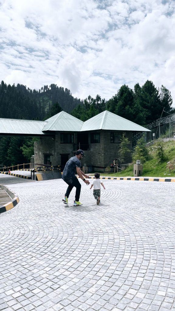 Faysal Quraishi And Family Enjoying Vacations In Swat