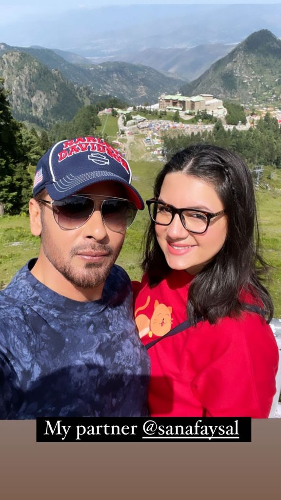 Faysal Quraishi And Family Enjoying Vacations In Swat