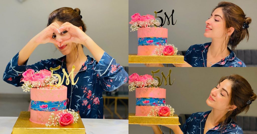 Kinza Hashmi Celebrates 5 Million Followers On Instagram