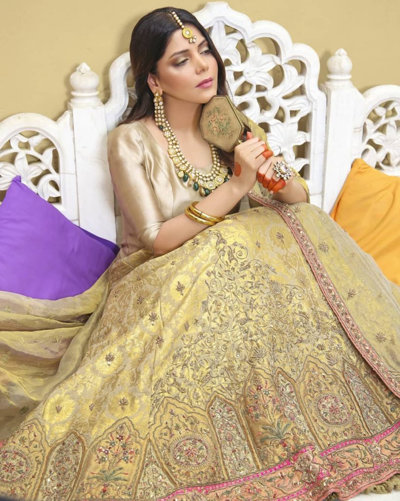 Hadiqa Kiani Is Elegantly Styled in Beautiful Bridal Look - Pictures