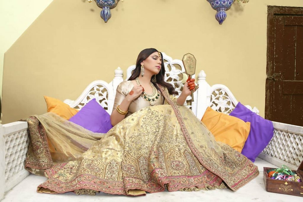 Hadiqa Kiani Is Elegantly Styled in Beautiful Bridal Look - Pictures