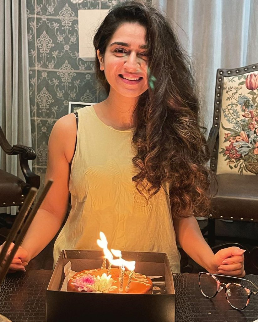 Hajra Yamin's On-Set Birthday Celebration