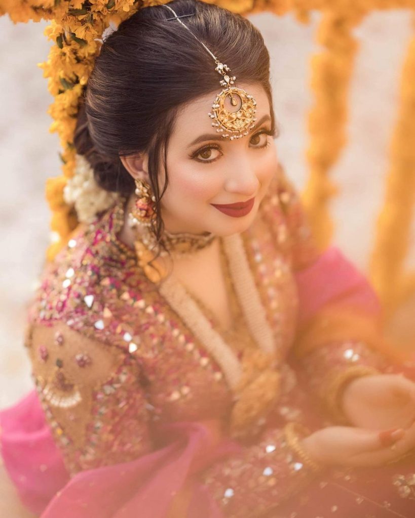 Komal Aziz Makes A Gorgeous Bride In Her Latest Shoot