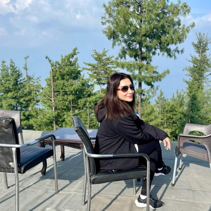 Maira Khan Enjoying The Beauty Of Nature In Georgia