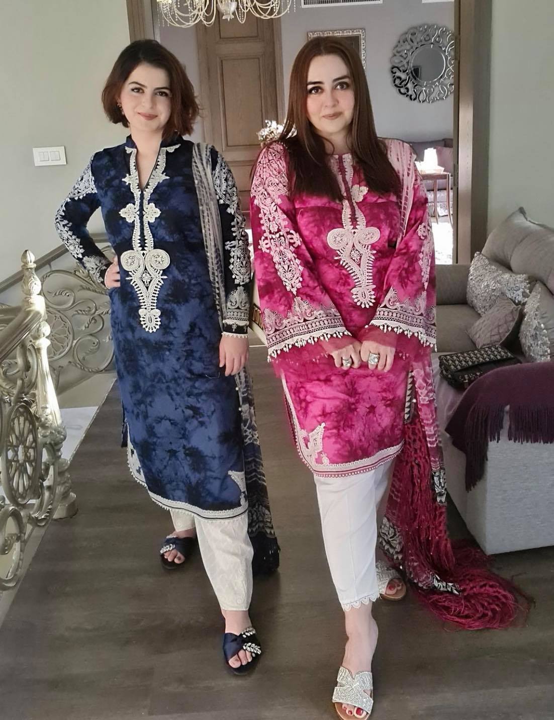 Latest trend clearance in pakistani clothes