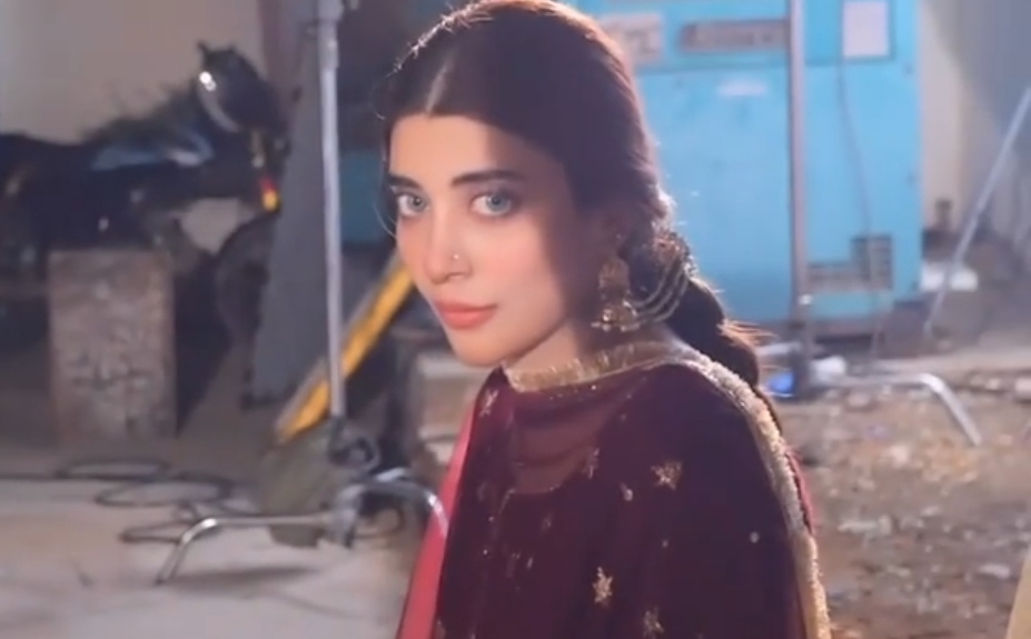 New BTS Pictures From Drama Neeli Zinda Hai