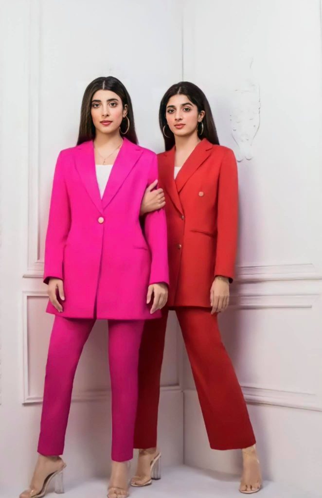Mawra And Urwa Hocane Pose For Their Cloting Brand U X M