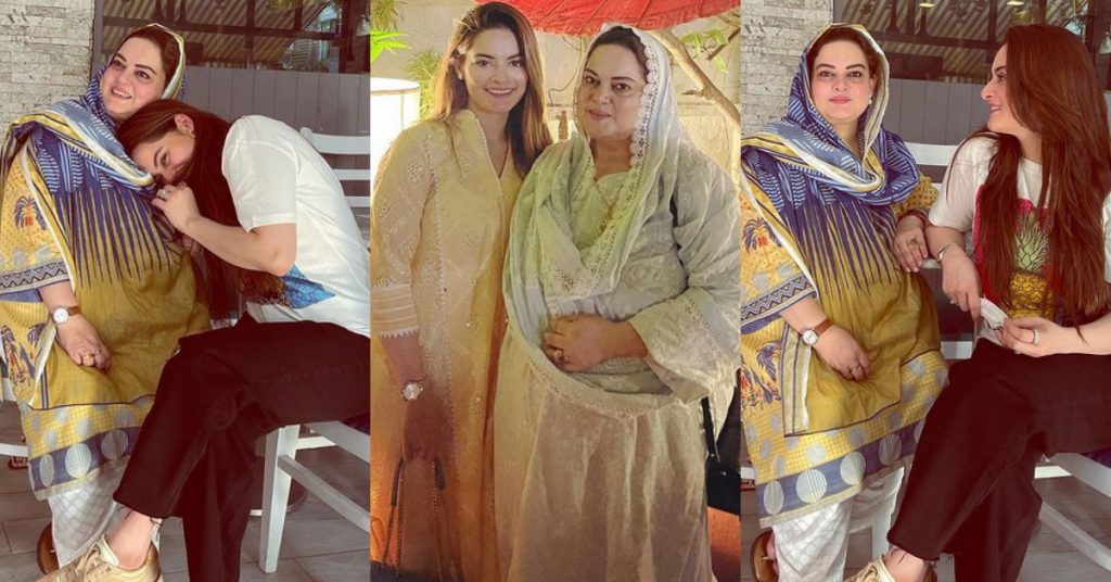 Aiman And Minal Khan Posted Adorable Wishes On Their Mother's Birthday