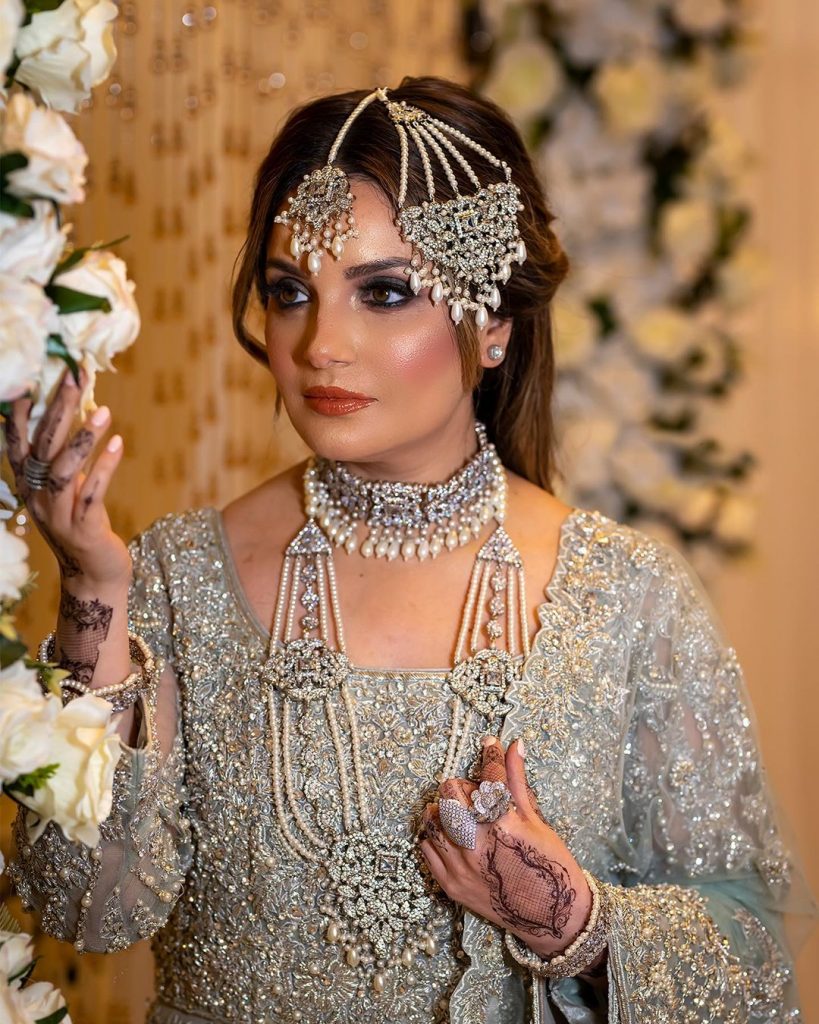 La Rosa Signature Latest Bridal Collection Featuring Armeena Rana Khan