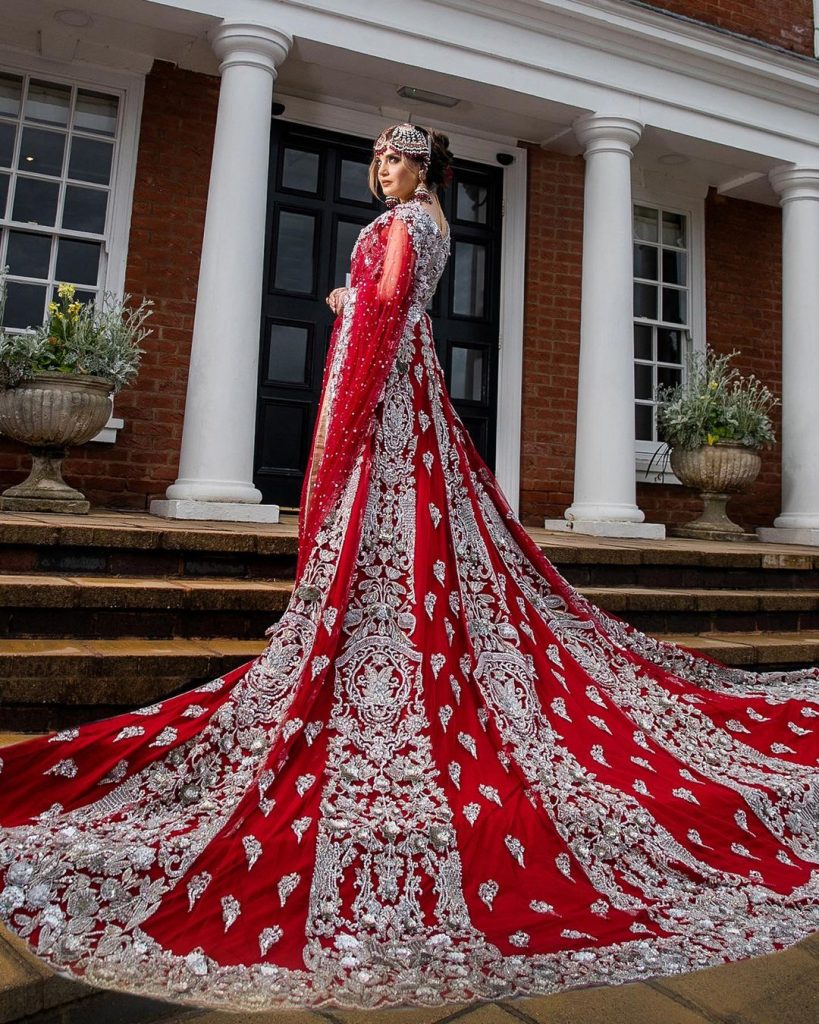 La Rosa Signature Latest Bridal Collection Featuring Armeena Rana Khan