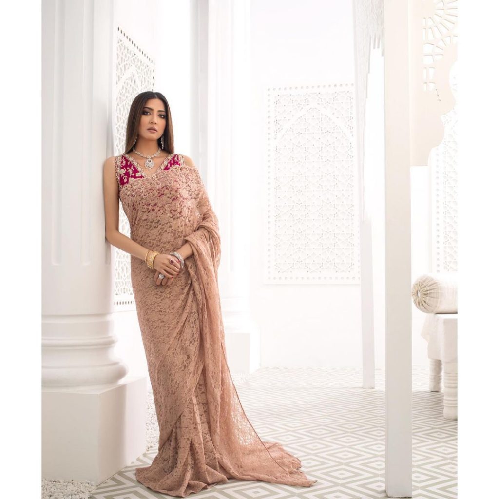Aymen Saleem Steals The Show With Shoot For Zainab Chottani