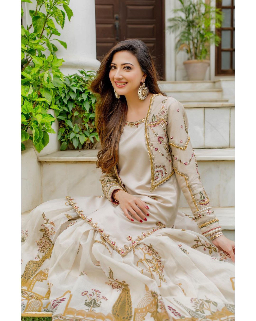 Best Dressed Pakistani Celebrities on Eid-ul-Adha 2021