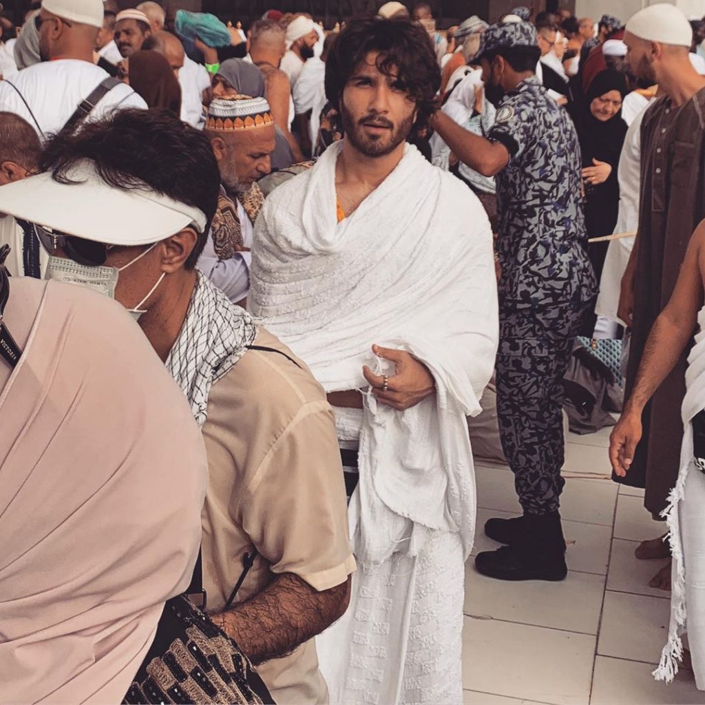 Celebrities Shared Their Throwback Pictures As Hajj 2021 Begins