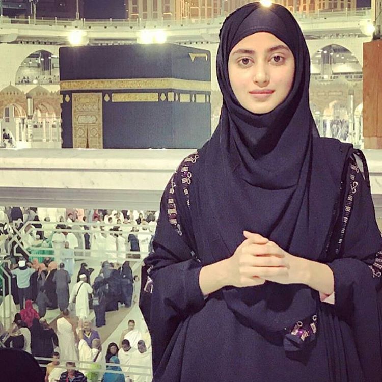 Celebrities Shared Their Throwback Pictures As Hajj 2021 Begins