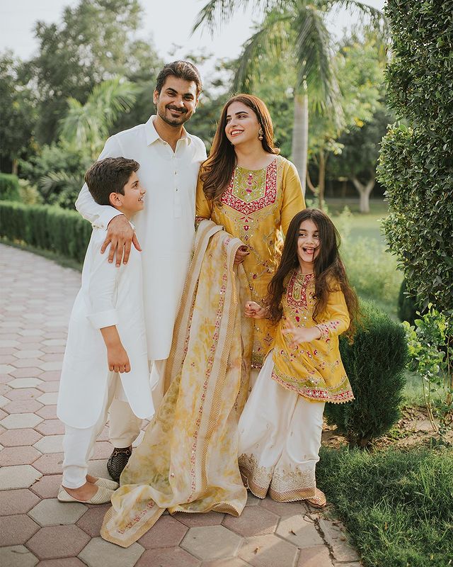 Celebrities Twining With Their Spouses And Children On Eid