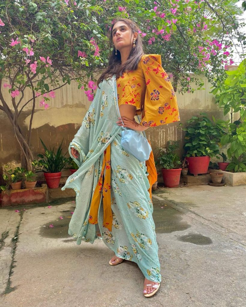 Hira Mani's Signature Saree Look Caused Fierce Criticism From The Netizens Again